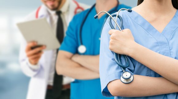 A ese doctor(a) incansable, toda nuestra admiración en el Día del Médico en México: Frases y datos curiosos
