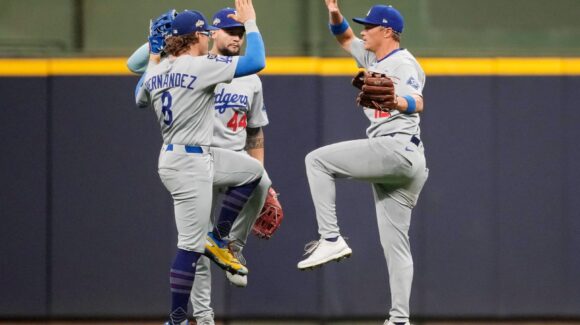 Dodgers de Los Ángeles toman ventaja en la Serie de Campeonato de la Liga Nacional