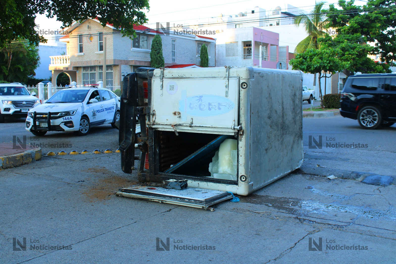 Dos heridos deja choque en Palos Prietos, Mazatlán