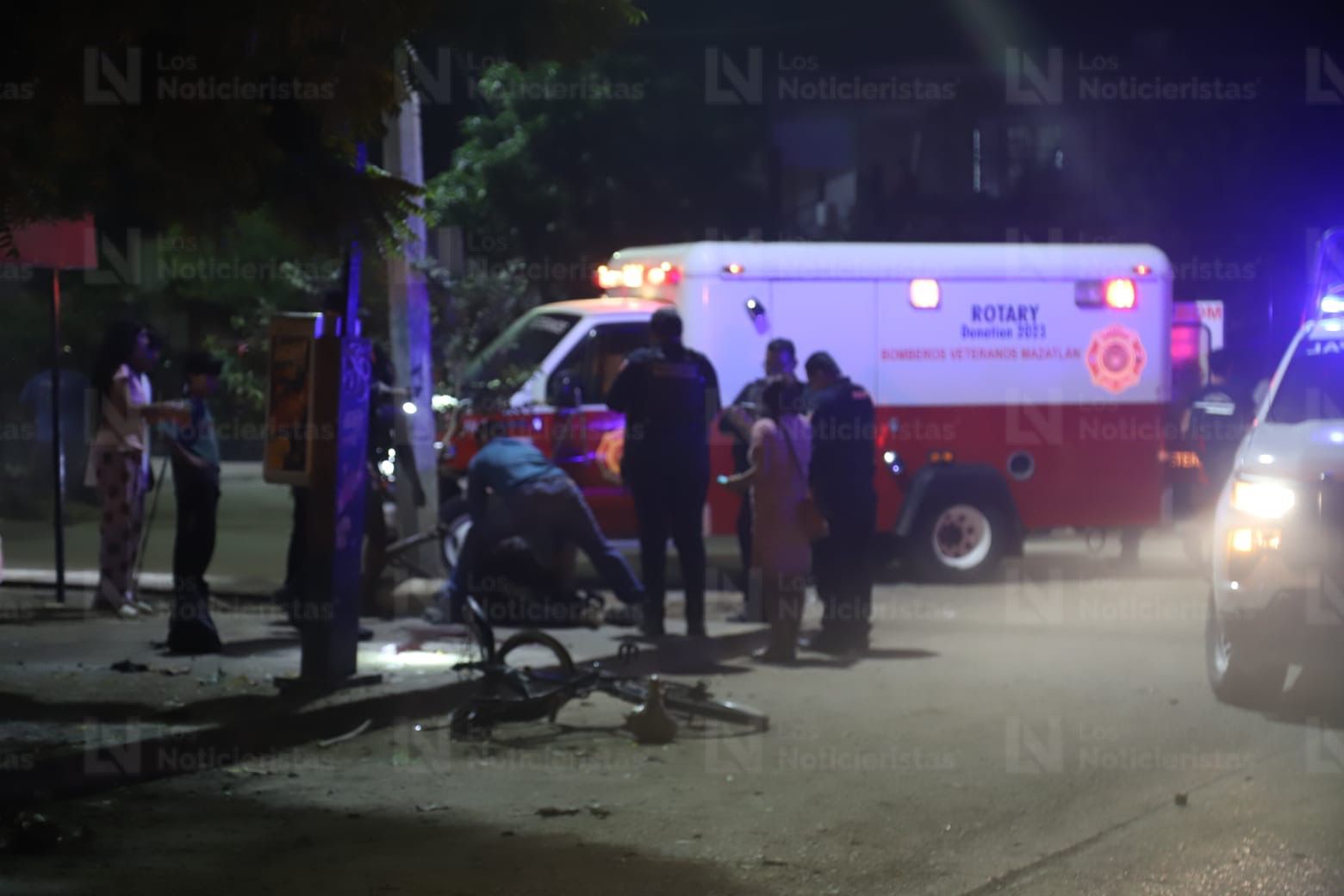 Uno de los heridos por explosión en negocio de Mazatlán perdió una pierna