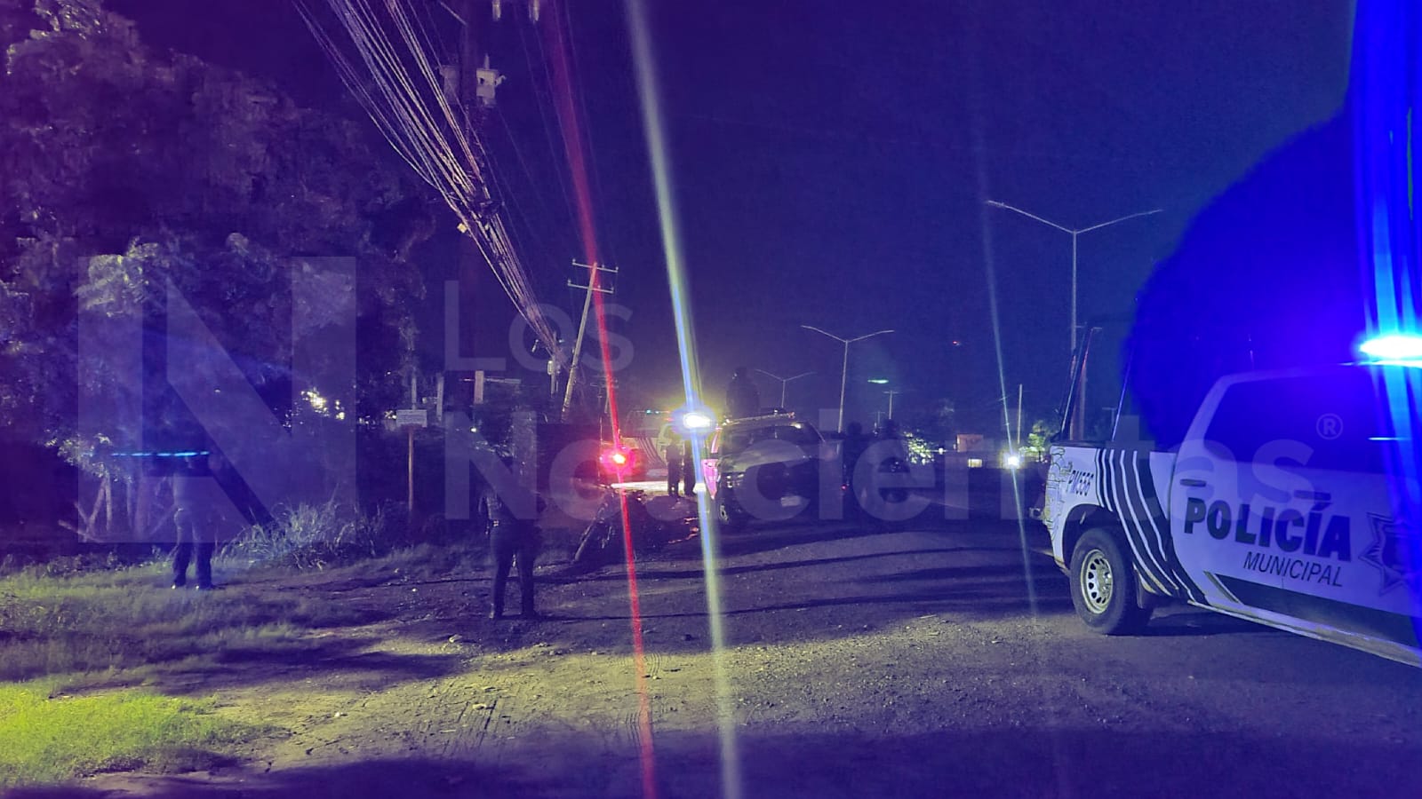 Dos heridos tras persecución policíaca en La Sirena, Mazatlán
