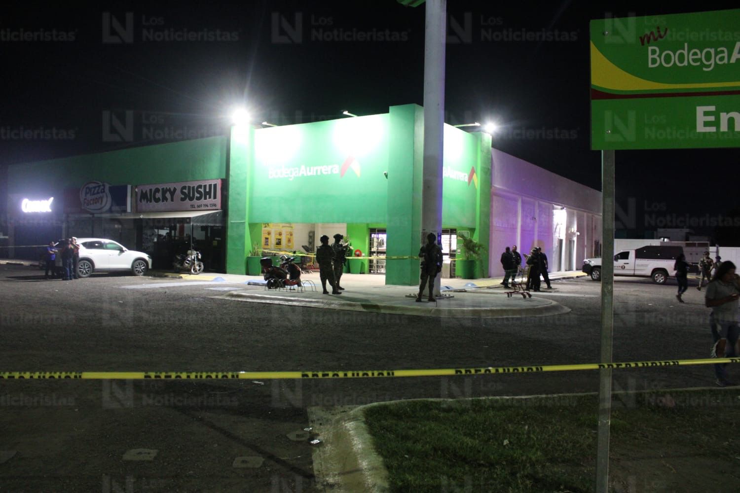 Ejecutan a hombre saliendo de supermercado en Mazatlán