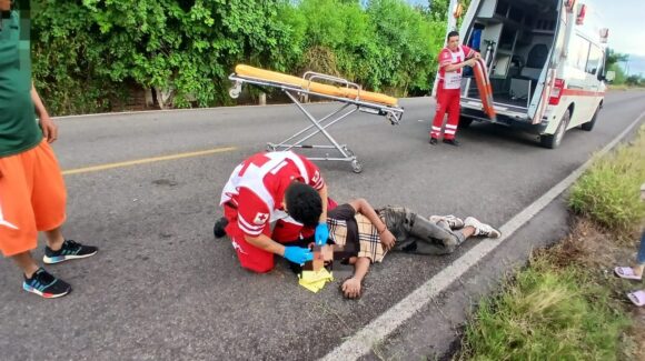 Localizan a joven lesionado sobre la carretera a Nío, en Guasave, Sinaloa