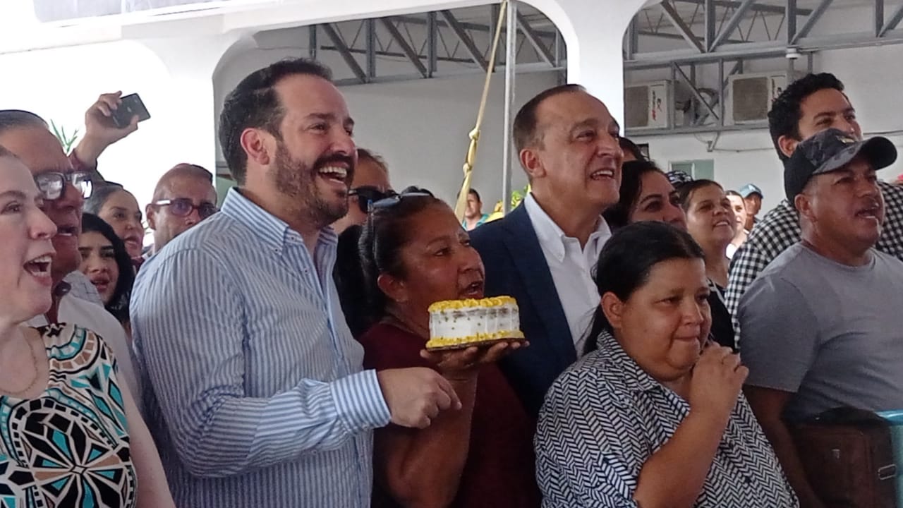 Equipa Sinaloa llega a Ahome