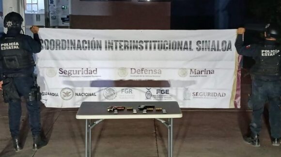 ¡Hallaron otras dos pistolas! Fueron 7 armas y un explosivo, lo asegurado en el penal de Aguaruto, Culiacán donde murió un reo