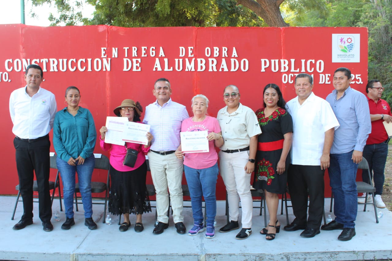 Entrega de alumbrado en Villa Juárez, Navolato, Sin.