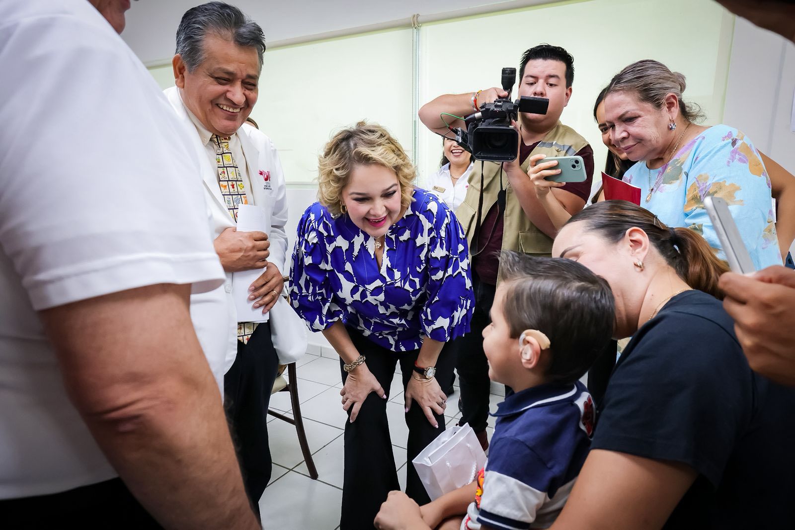 Entrega de aparatos auditivos en Culiacán, Sinaloa