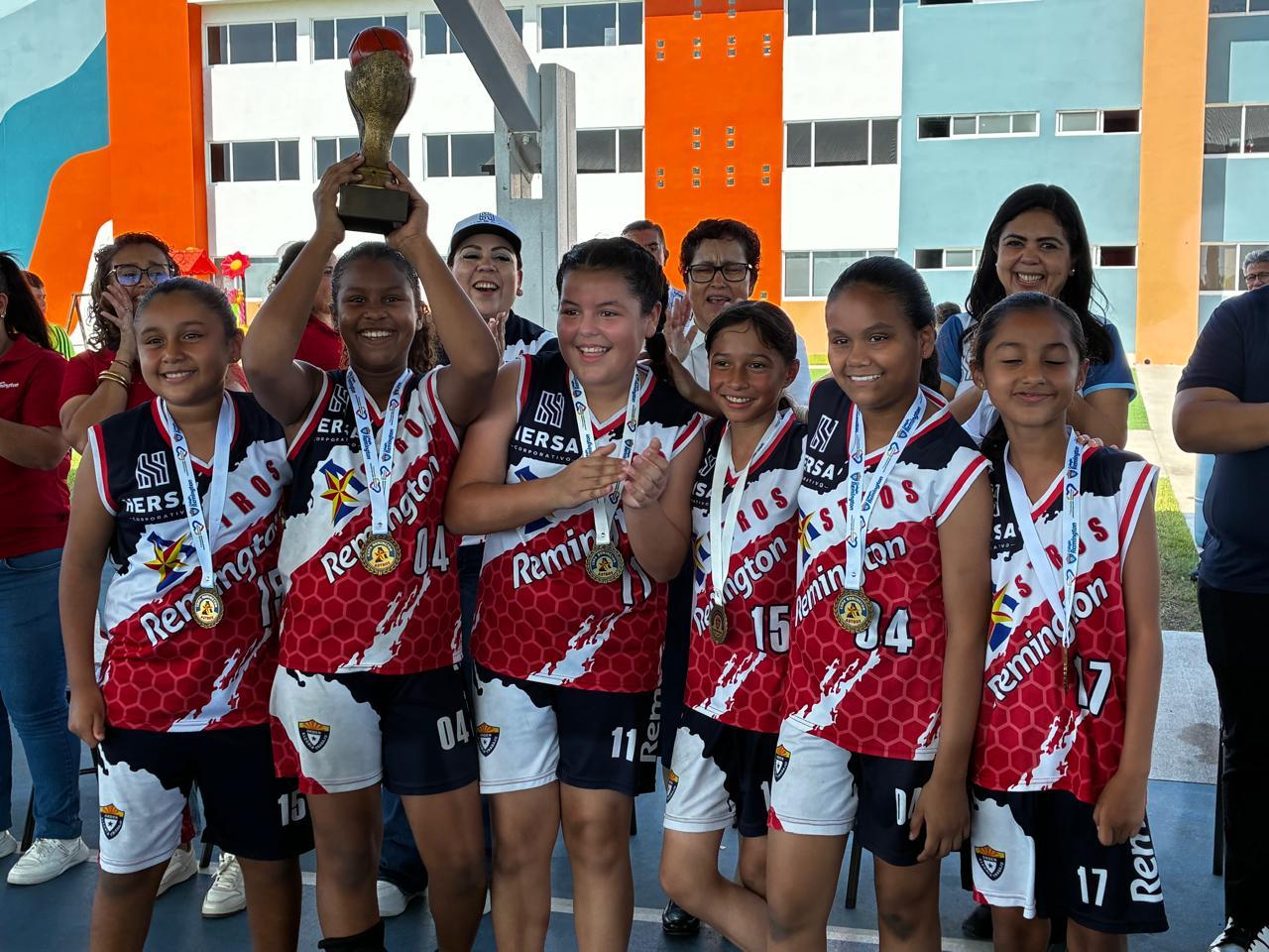 Entregan premios de la Copa Remington 2025 en Mazatlán, Sinaloa