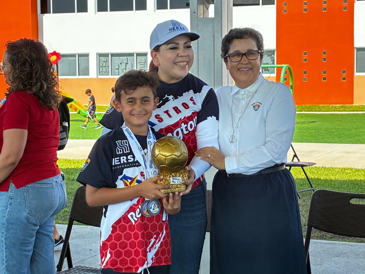 Entregan premios de la Copa Remington 2025 en Mazatlán, Sinaloa