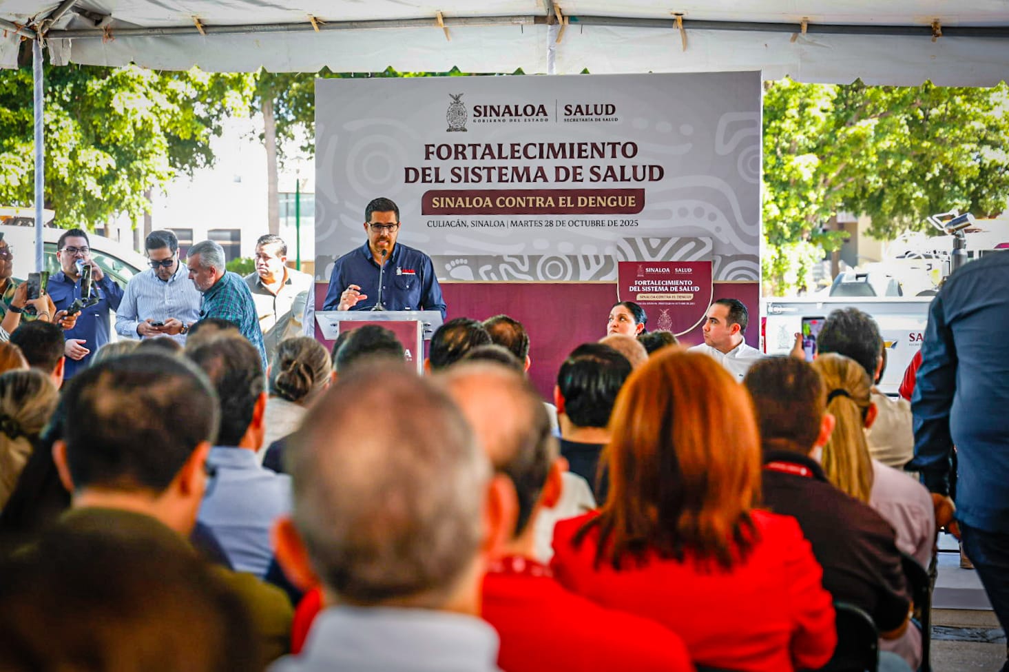 Entregan vehículos a Vectores para combatir el dengue en Sinaloa