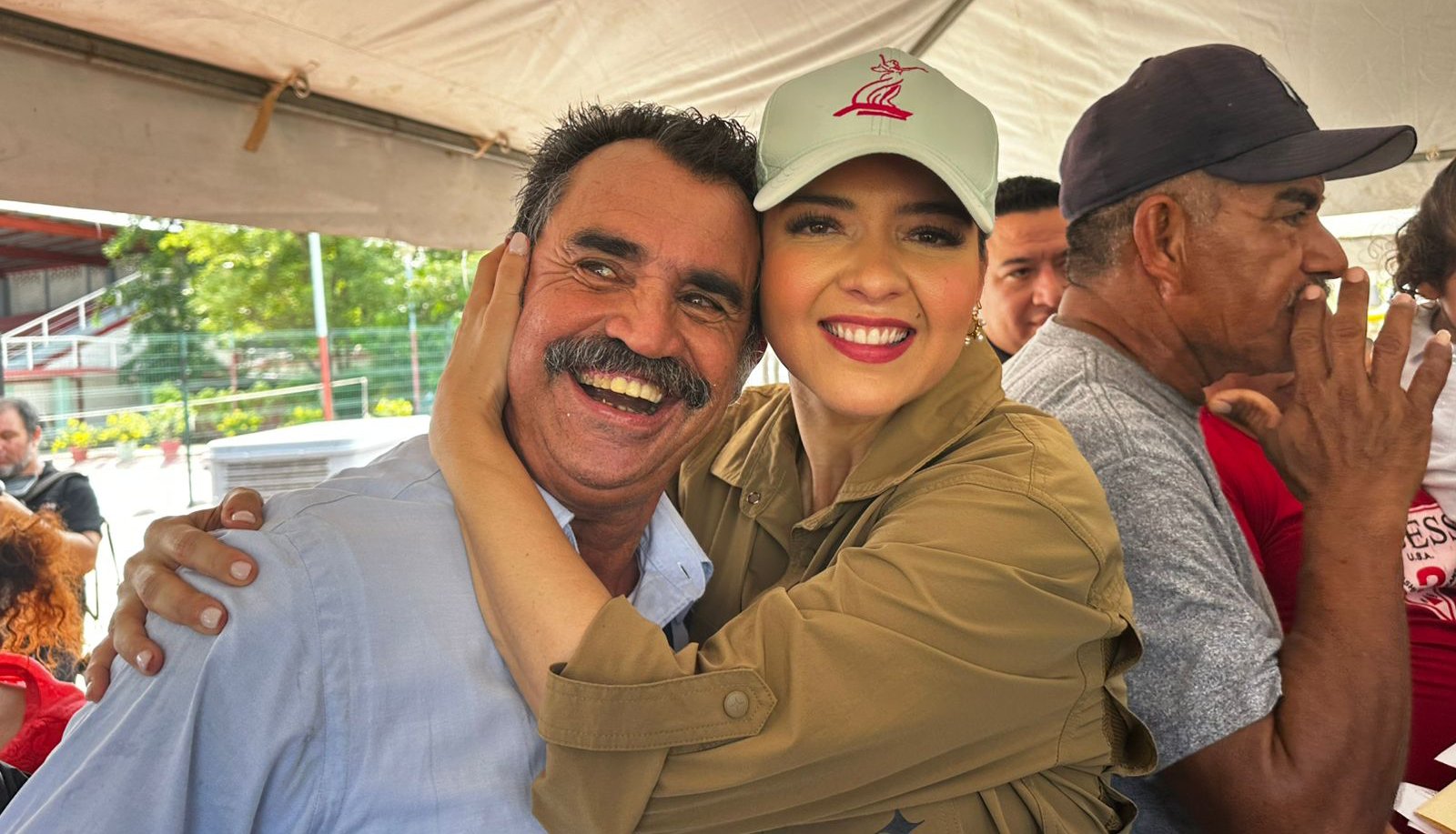 estrella palacios alcaldesa de maza