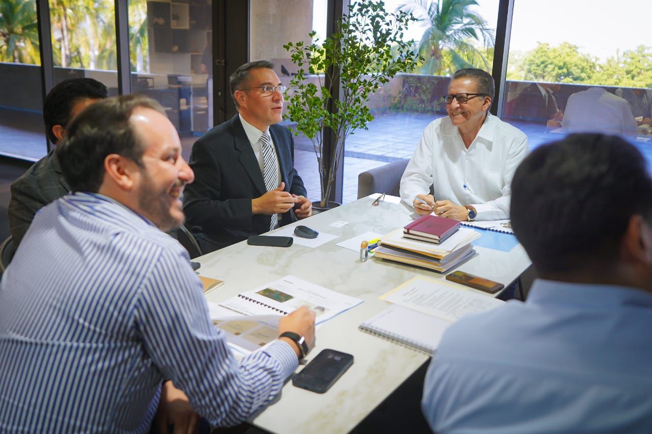 Autoridades se reúnen para hablar sobre inversión minera en Sinaloa