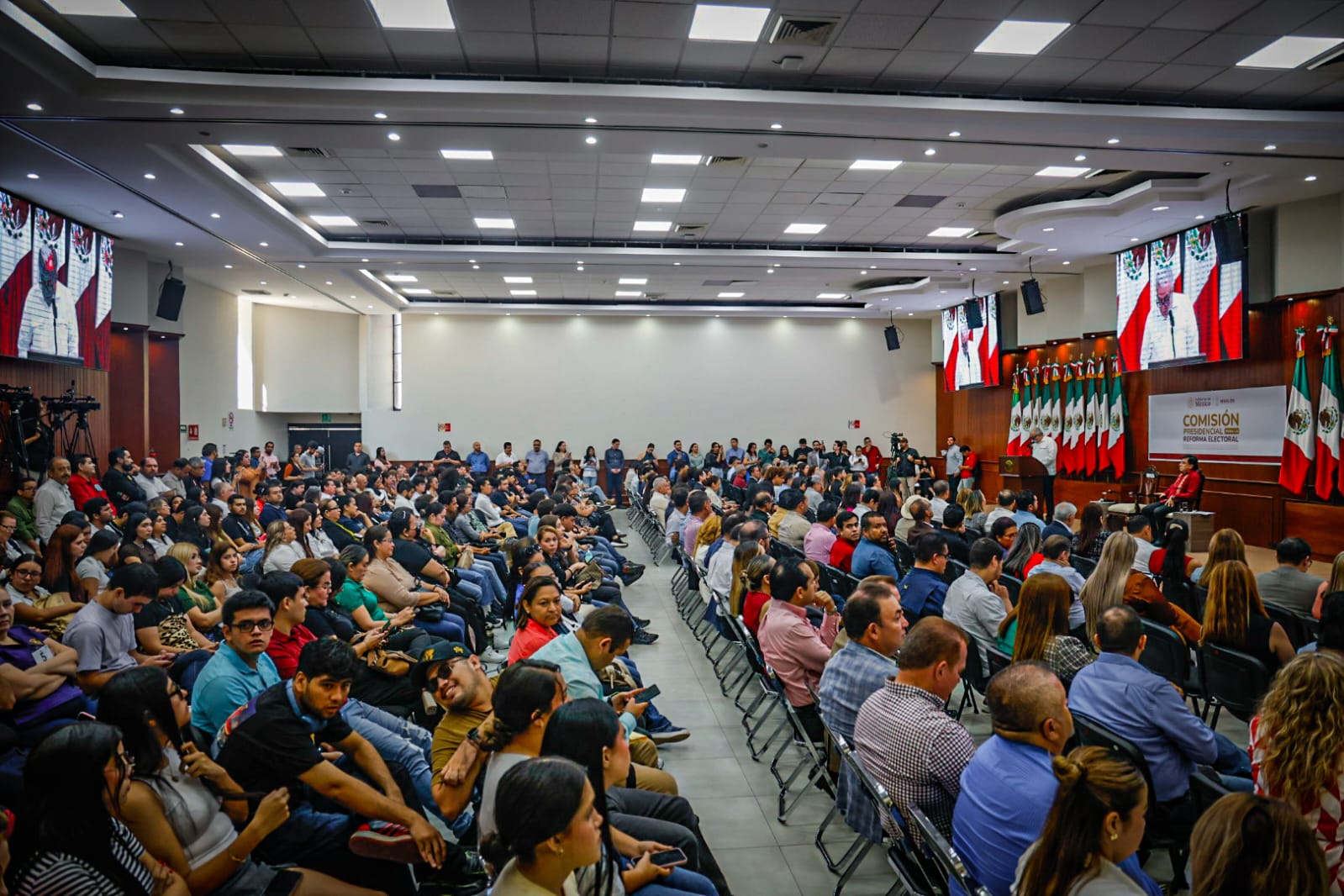 Foro sobre la Reforma Electoral en el Congreso de Sinaloa