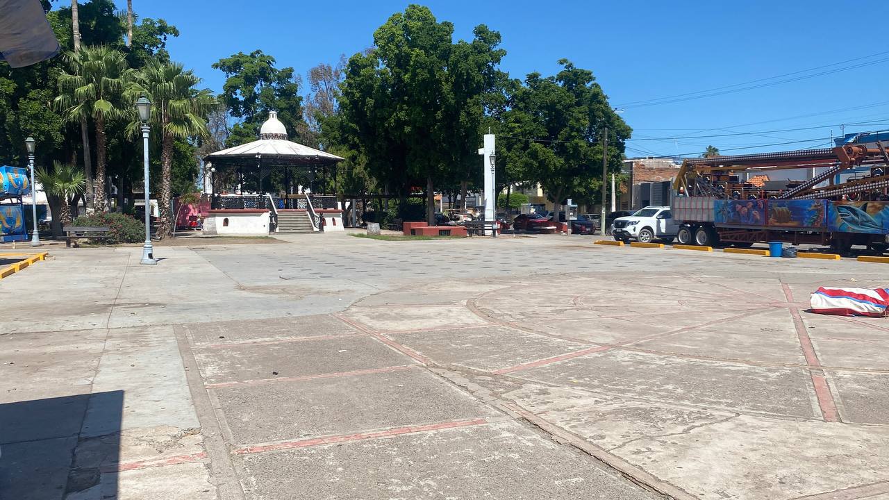 Fuente de la Iglesia del Rosario en Guasave, Sinaloa