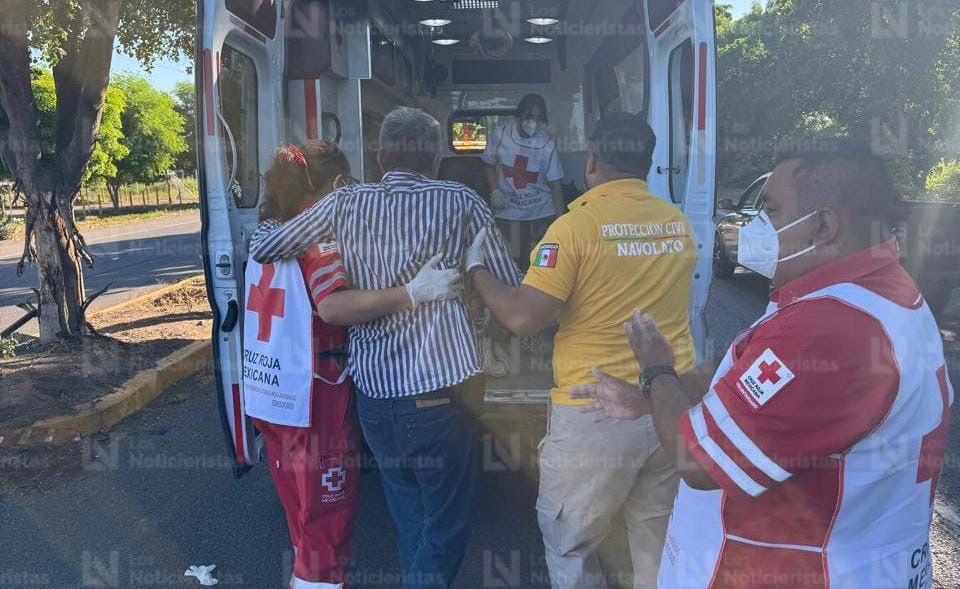 fuerte choque sobre la carretera culiacan navolato