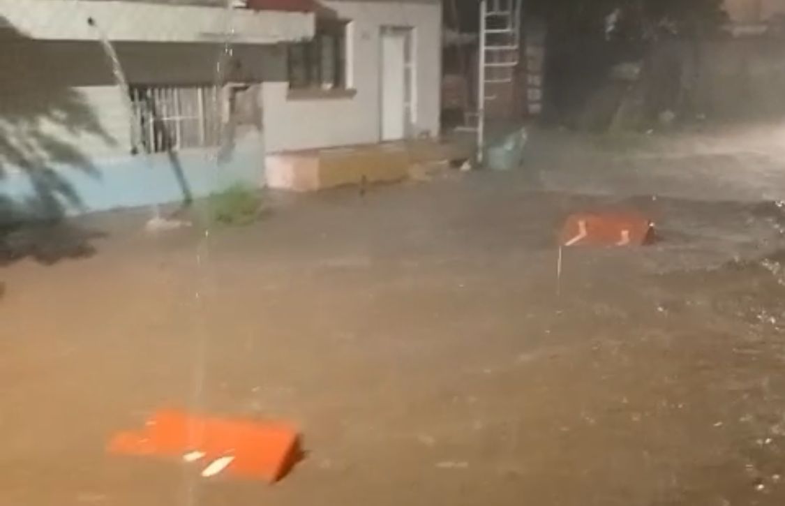 fuertes lluvias en mazatlan