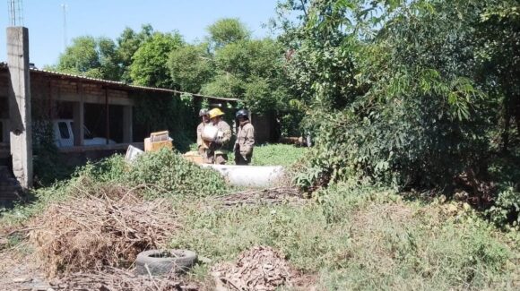 Fuga de gas LP moviliza al Cuerpo de Bomberos en comisaría de Guasave, Sinaloa