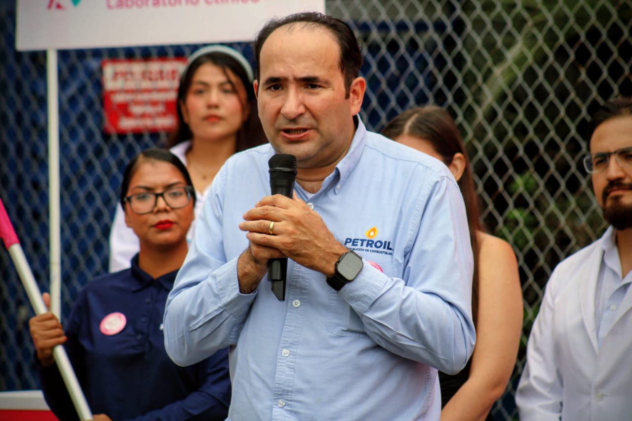 Grupo Red Petroil arranca la edición número 13 de su campaña "Octubre Rosa"