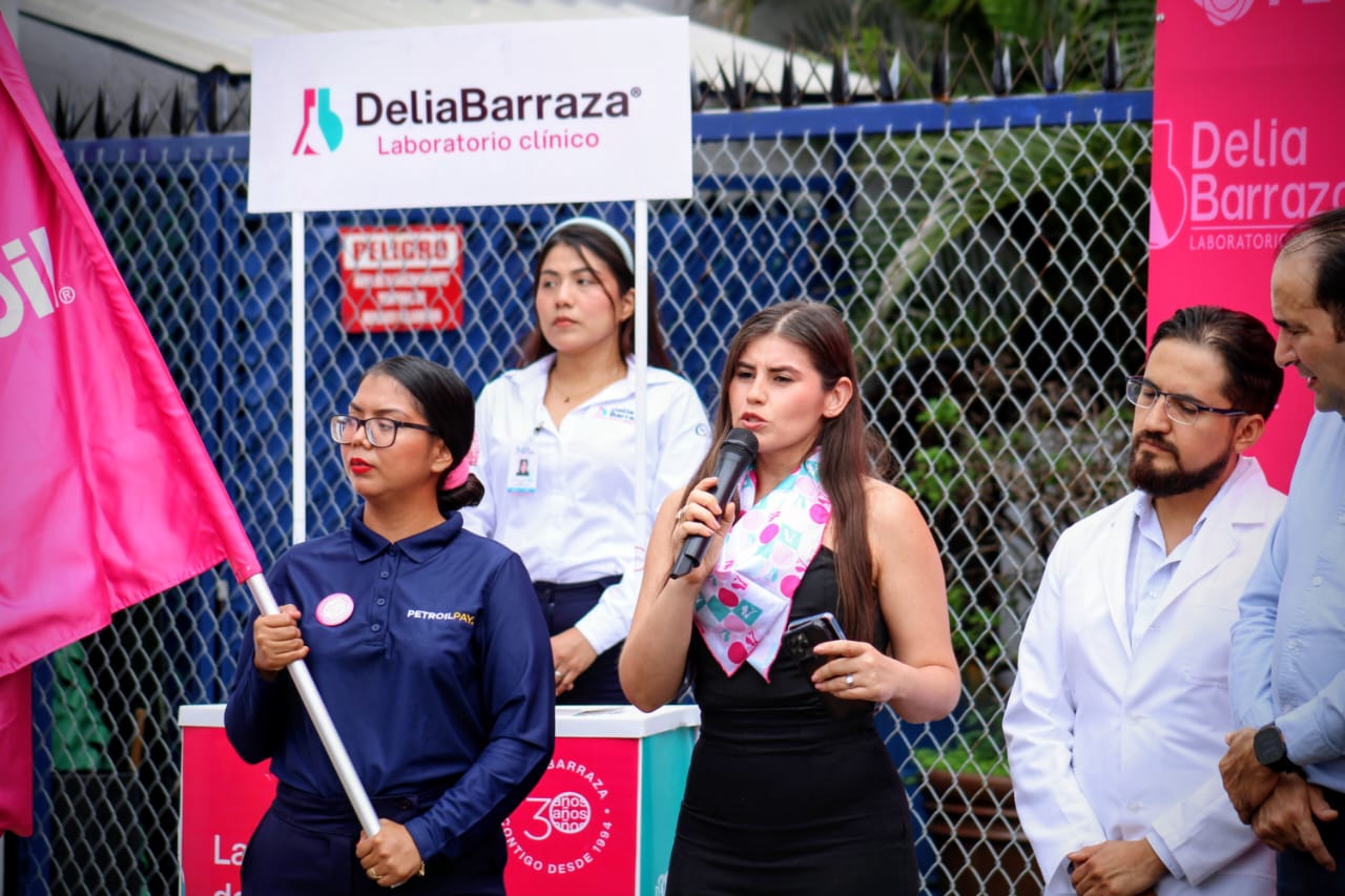 Grupo Red Petroil arranca la edición número 13 de su campaña "Octubre Rosa"