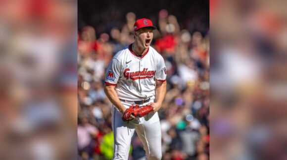 Yankees y Guardianes fuerzan al máximo la Serie de Comodines de las Grandes Ligas