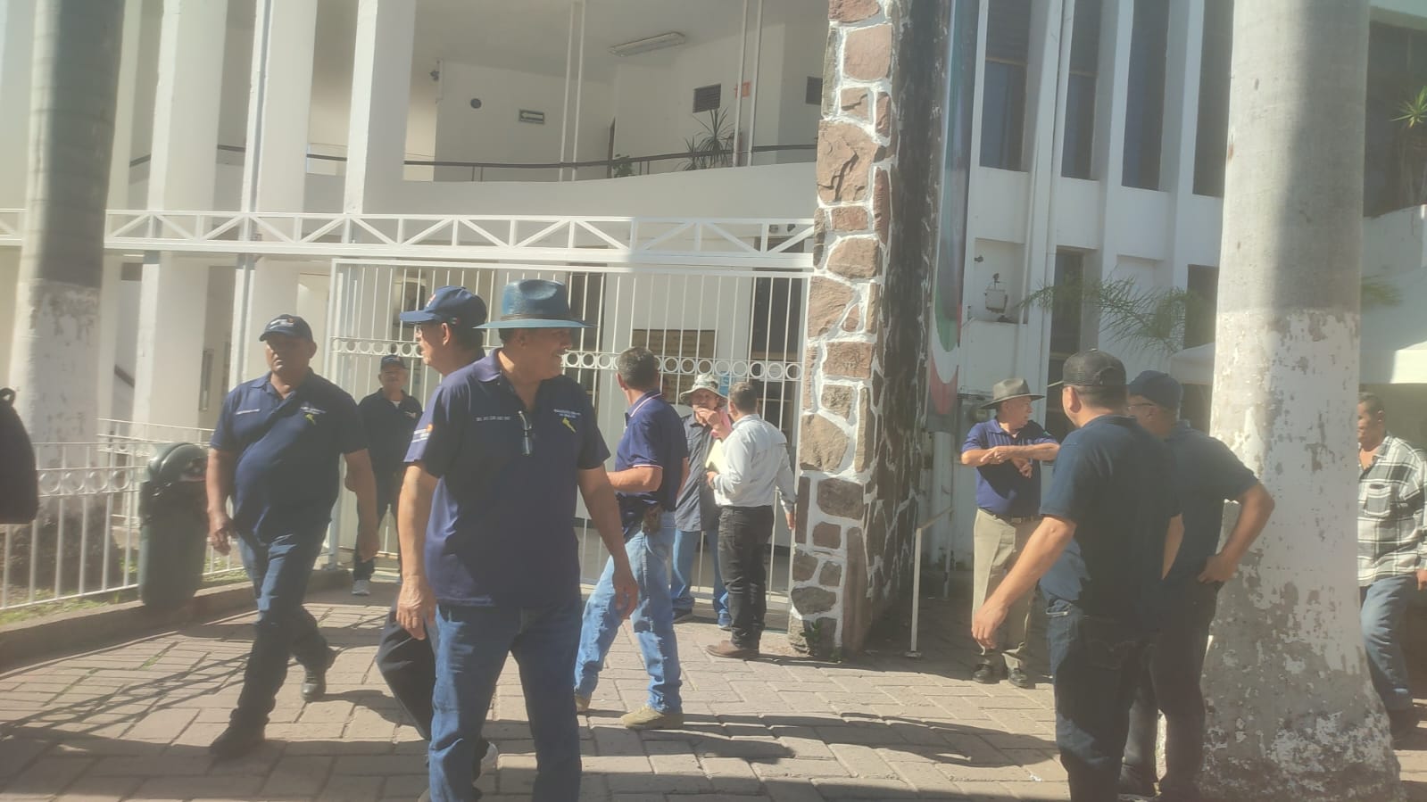 guerreros azules toman el palacio de ahome