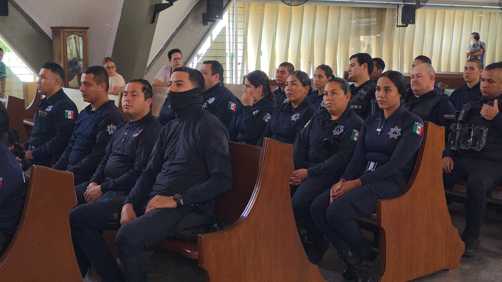Realizan misa en honor a policías y cuerpos de auxilio en Culiacán