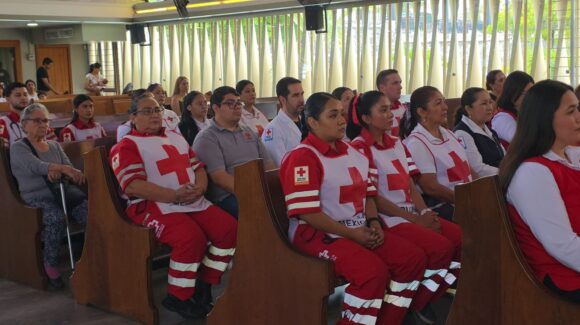 La vida no es infinita, pero mi gratitud será eterna: Con cartas y una misa, agradecen a personal de seguridad, protección y emergencia en Culiacán, Sinaloa