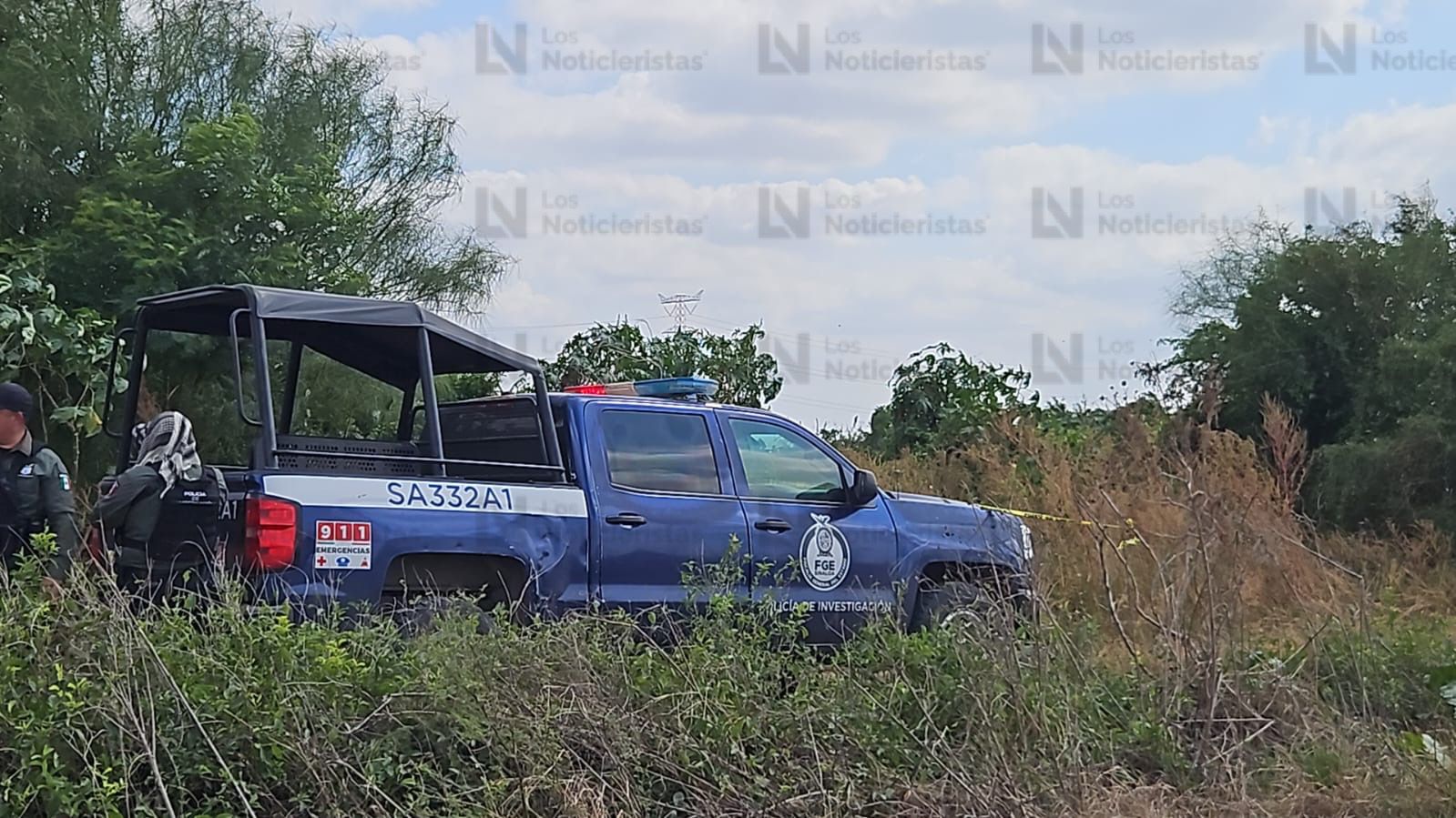 Hallan fosa clandestina con restos humanos en San Pedro, Navolato