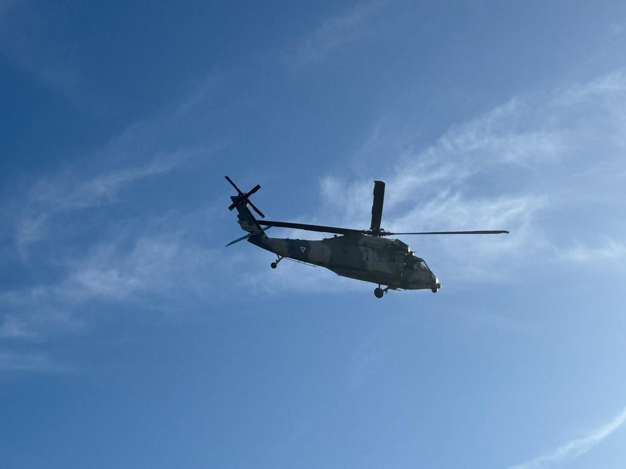 helicopteros de la marina sobrevuelan navolato