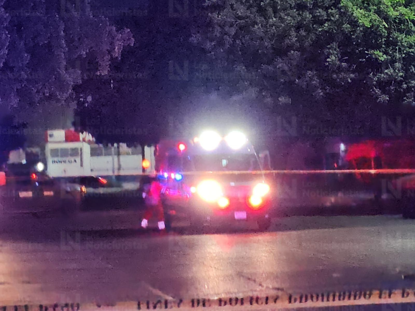 Autoridades localizan a un hombre ejecutado cerca del Palacio de Gobierno de Culiacán, Sin.