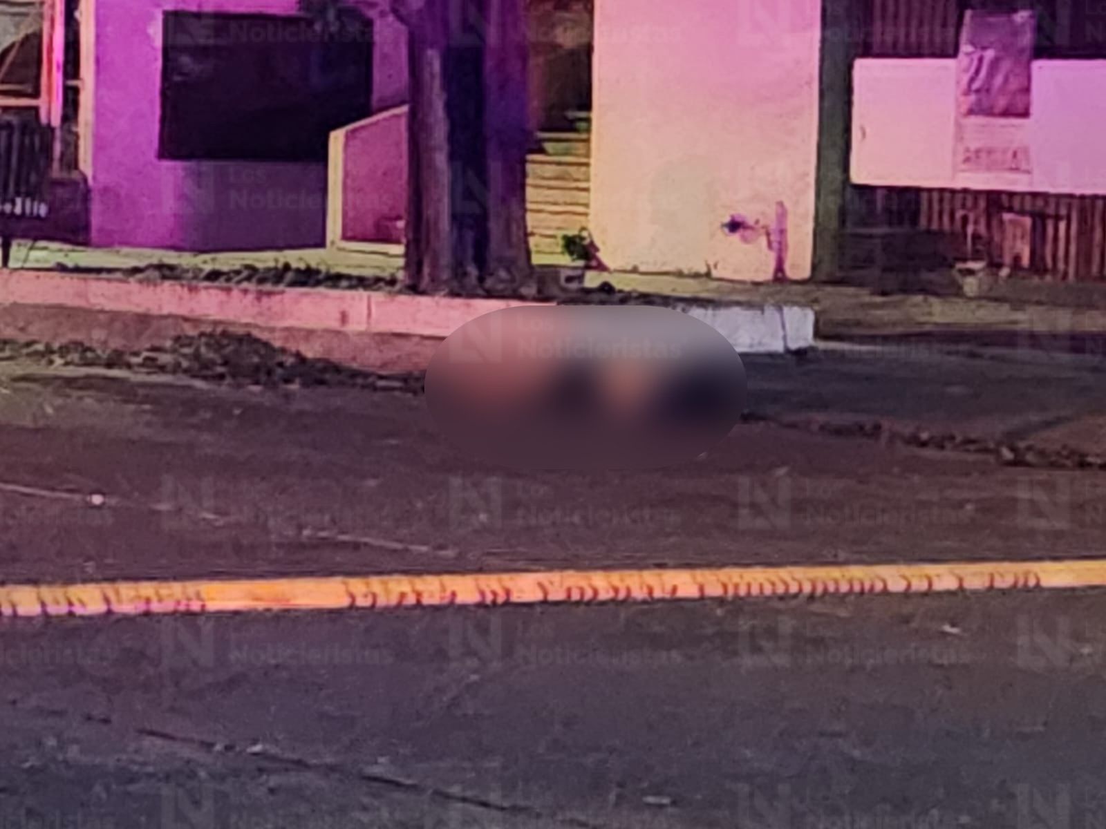 Autoridades localizan a un hombre ejecutado cerca del Palacio de Gobierno de Culiacán, Sin.