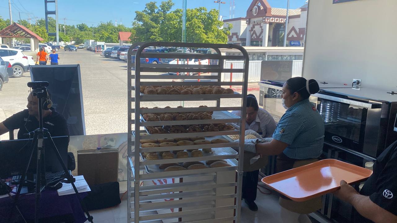 inauguración pastelería panamá Guasave