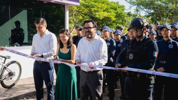 Fortalecen la seguridad y atención de visitantes a Parque Ecológico Culiacán, Sinaloa, con la instalación del módulo Red Púrpura