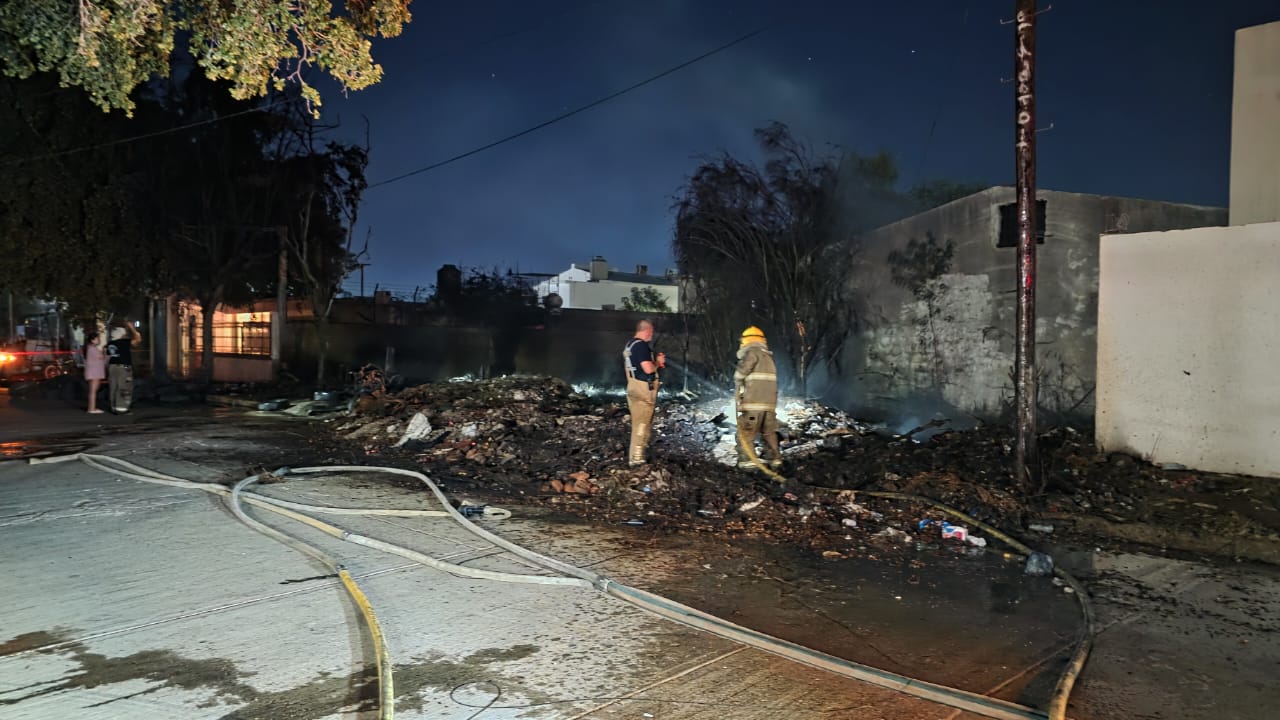 Incendio en la colonia Estrella de Ahome, Sinaloa