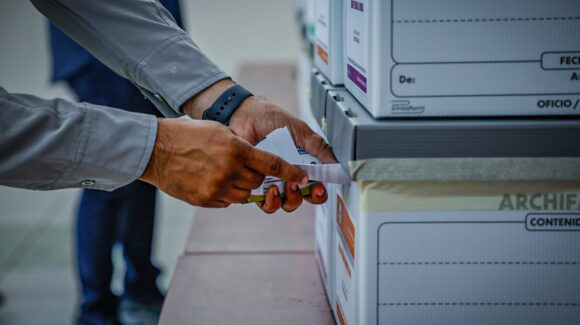 Consulta de reingeniería en la UAS registra una jornada de alta participación y sin intendentes mayores en Sinaloa
