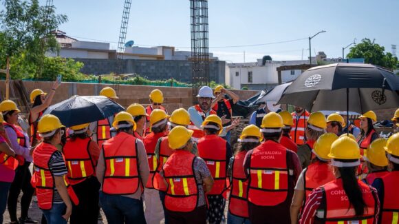 Alcalde de Culiacán toma protesta a comité ciudadano de construcción de planta potabilizadora Sur Poniente