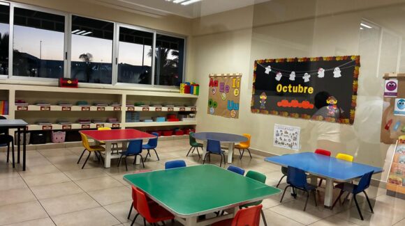 Con 50 años de trayectoria, el Instituto Anglo Moderno en Mazatlán, Sinaloa, abre sus puertas a padres de familia