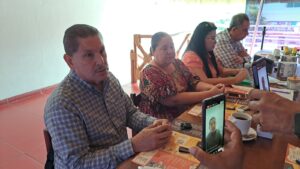 invita iglesia universal a escuelas para padres en la ciudad de guamuchil sin