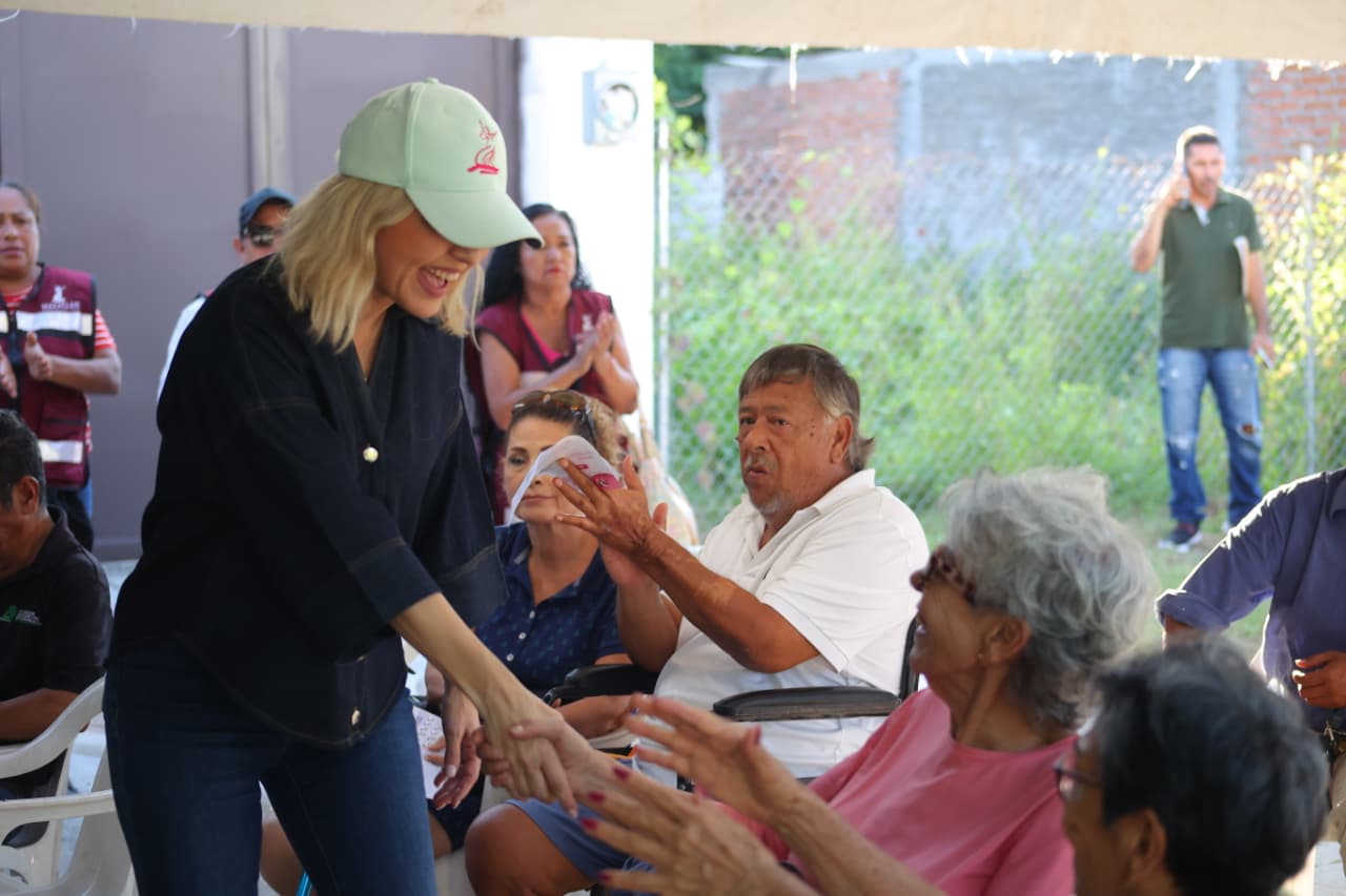 Jornada "Contigo Mazatlán" en Prados del Sol
