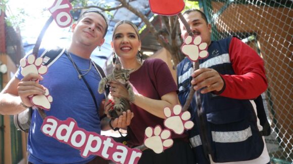 Huellitas del Bienestar impulsa adopciones responsables de mascotas en Mazatlán, Sinaloa