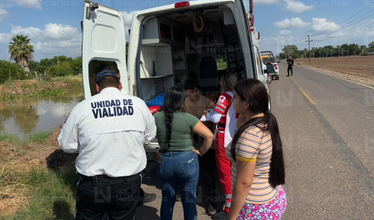 joven estudiante sufre canalazo en el lateral 18 en ahome sinaloa