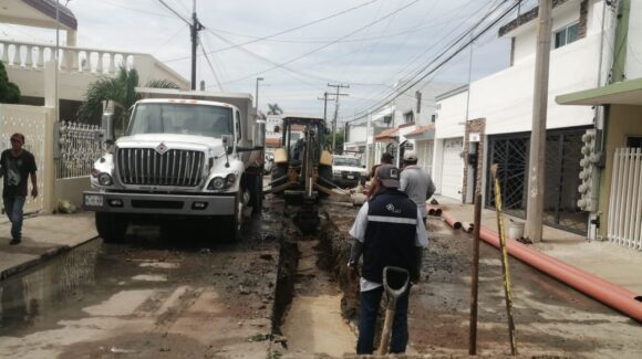Inicia rehabilitación de alcantarillado en Sembradores de la Amistad de Mazatlán, Sinaloa