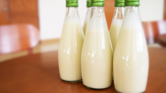 Aumento del litro de leche que pagarán pasteurizadoras a 12 pesos es para todos los productores de Sinaloa: UGRS