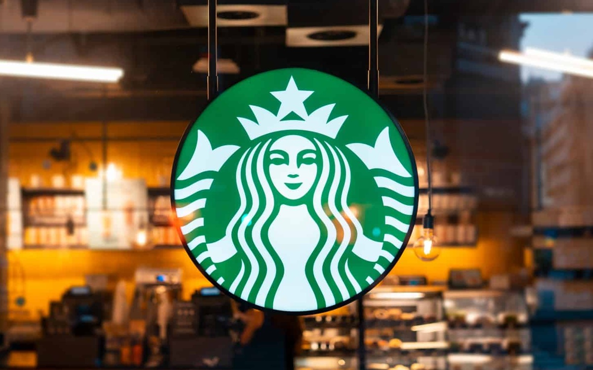 Starbucks. Promoción de Stanley y taza Abracadabra