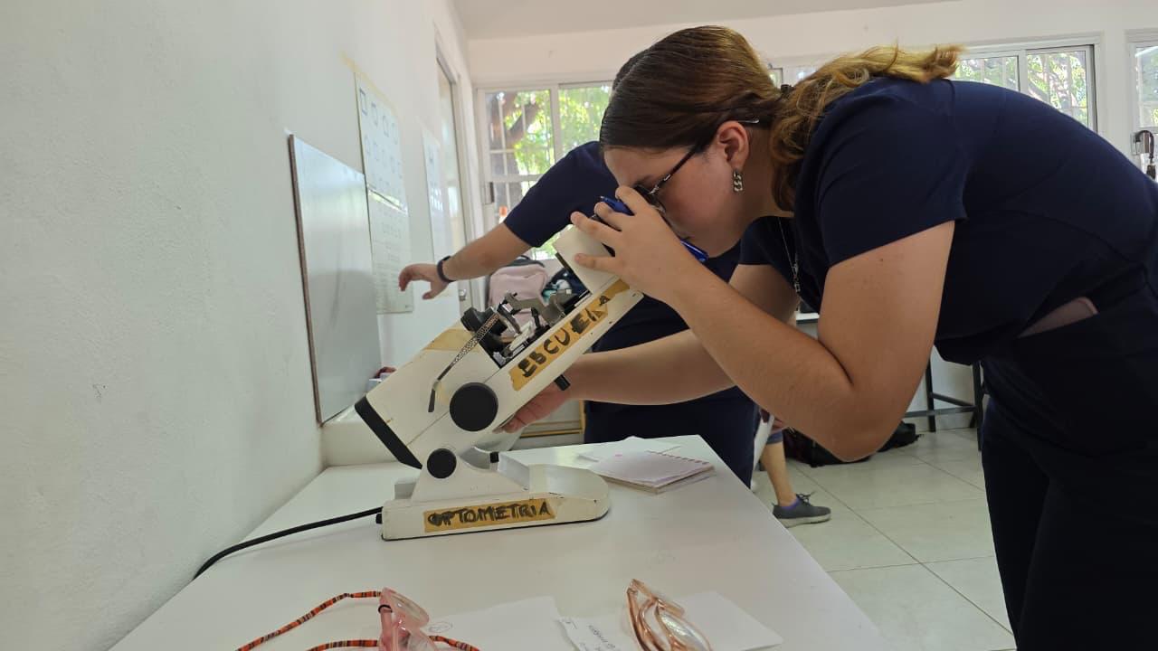 Licenciatura de Optometría de la UAS