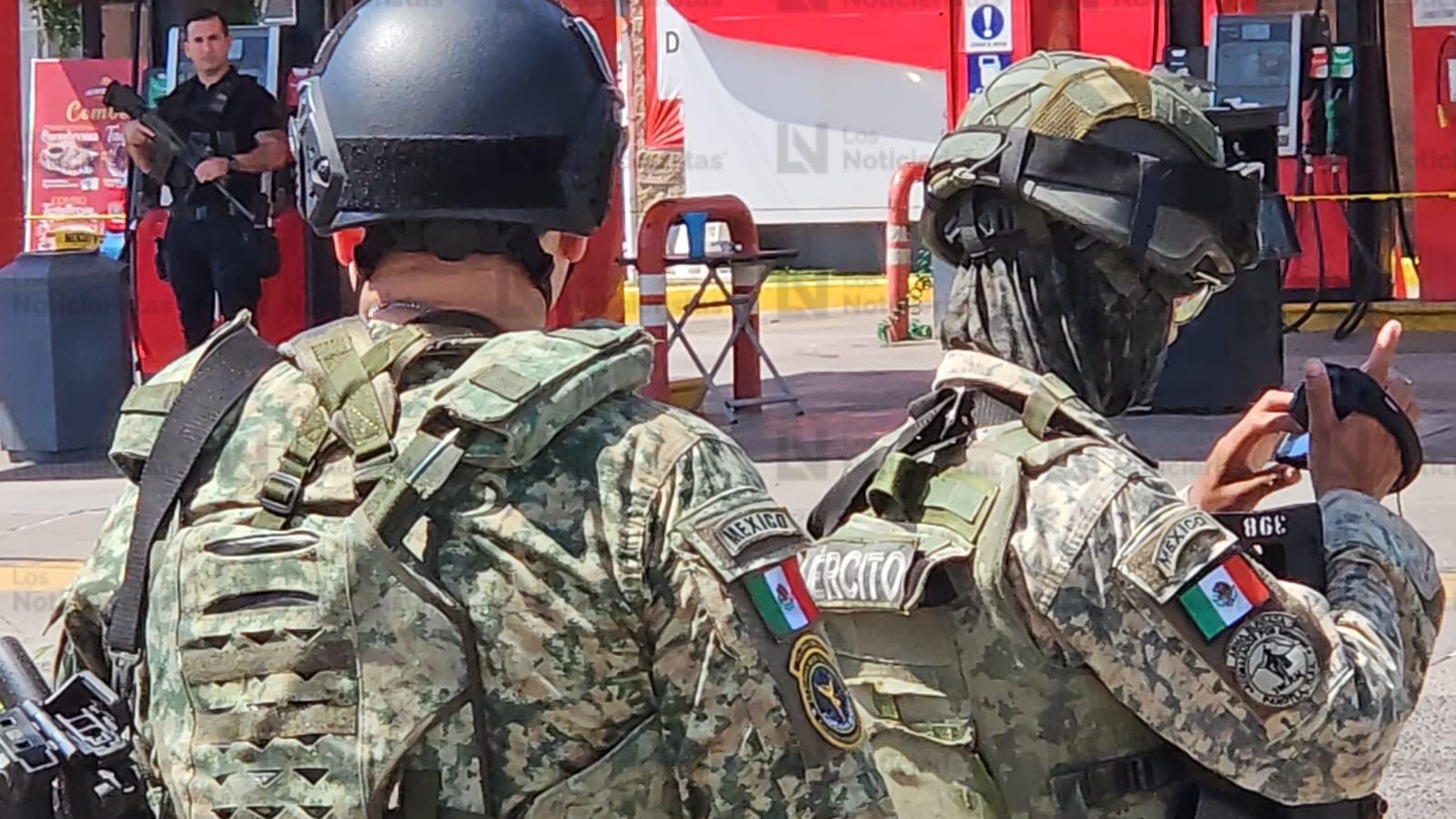 Ejército en sitio de ejecución de un limpiavidrios en Culiacán
