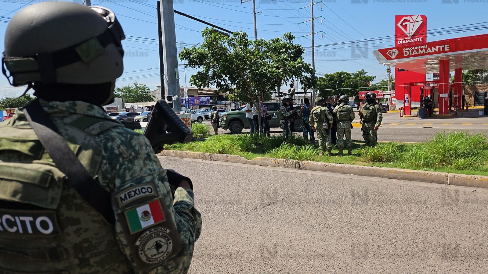 Ejército en sitio de ejecución de un limpiavidrios en Culiacán