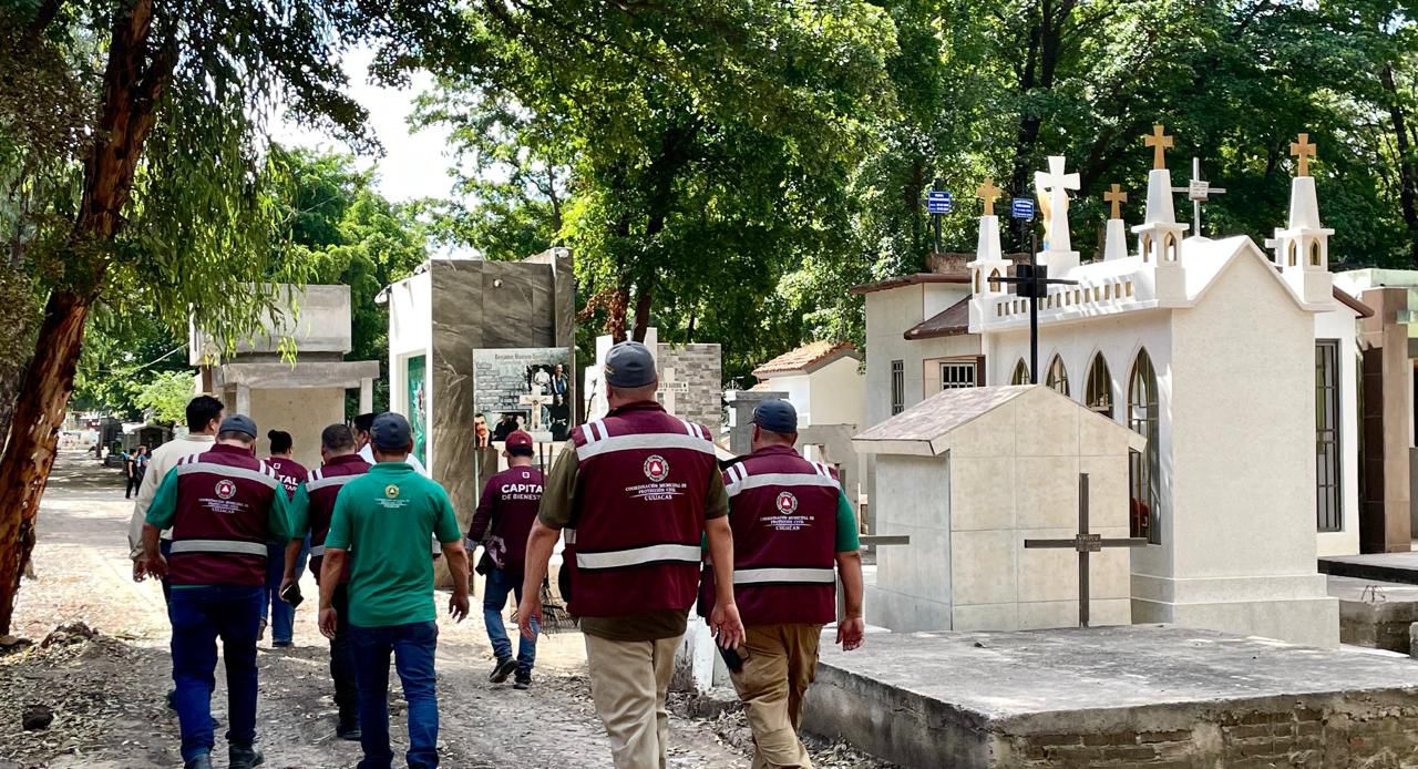 Protección Civil Culiacán señaliza áreas de riesgo en panteones