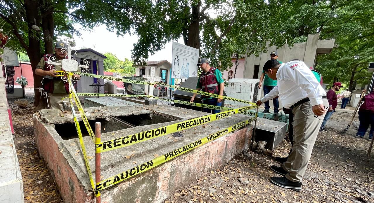 Protección Civil Culiacán señaliza áreas de riesgo en panteones