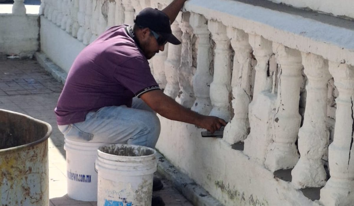 Limpieza de panteones en Mazatlán, Sinaloa